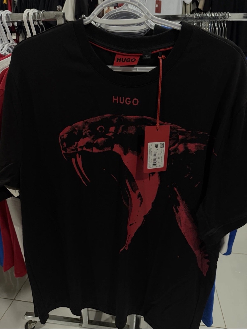 HUGO Black Tee with Red Snake Graphic size L NWT FOR MEN!
